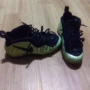 slime green foamposites